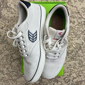 Lightly used Cariuma Suede Men's Shoes. Men’s 9.5